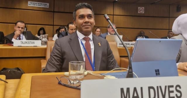ސްޓޭޓު މިނިސްޓަރ ފައިރޫޝް އިސްތިއުފާ ދެއްވައިފި