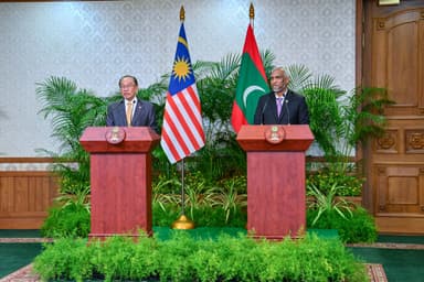 މެލޭޝިޔާއިން ރާއްޖެއަށް ސަތޭކަ މިލިއަން ޑޮލަރުދެނީ