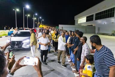 ފައްޔާޒު އައްޑޫގައި: އުންމީދު ކުރަނީ އެމްޑީޕީގެ ގިނަ މެންބަރުންނާ ބައްދަލުވާނެ ކަމަށް!