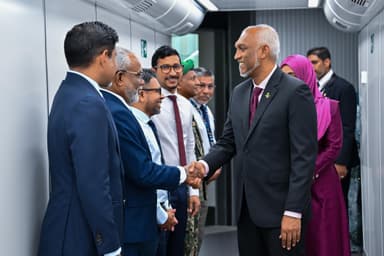ރައީސްގެ ދެކަނބަލުން ޕާކިސްތާނަށް ފުރާވަޑައިގެންފި
