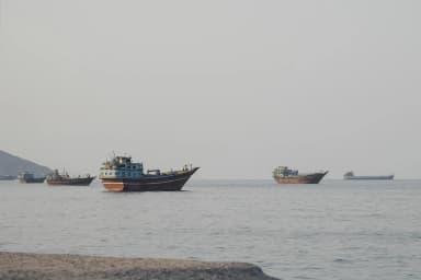 ހުރުމުޒު ހުޅުވުން: އީރާނުން ބަސް އިއްވާނީ އެމެރިކާގެ ޖަވާބު ދިރާސާ ކުރުމަށްފަހު