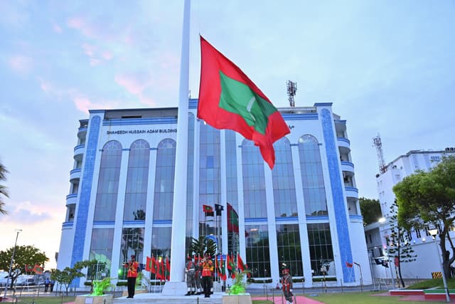 އެއްދުވަސް ވަންދެން ދިވެހިދިދަ ބައިގަނޑިއަށް ތިކުރަން ނިންމަވައިފި