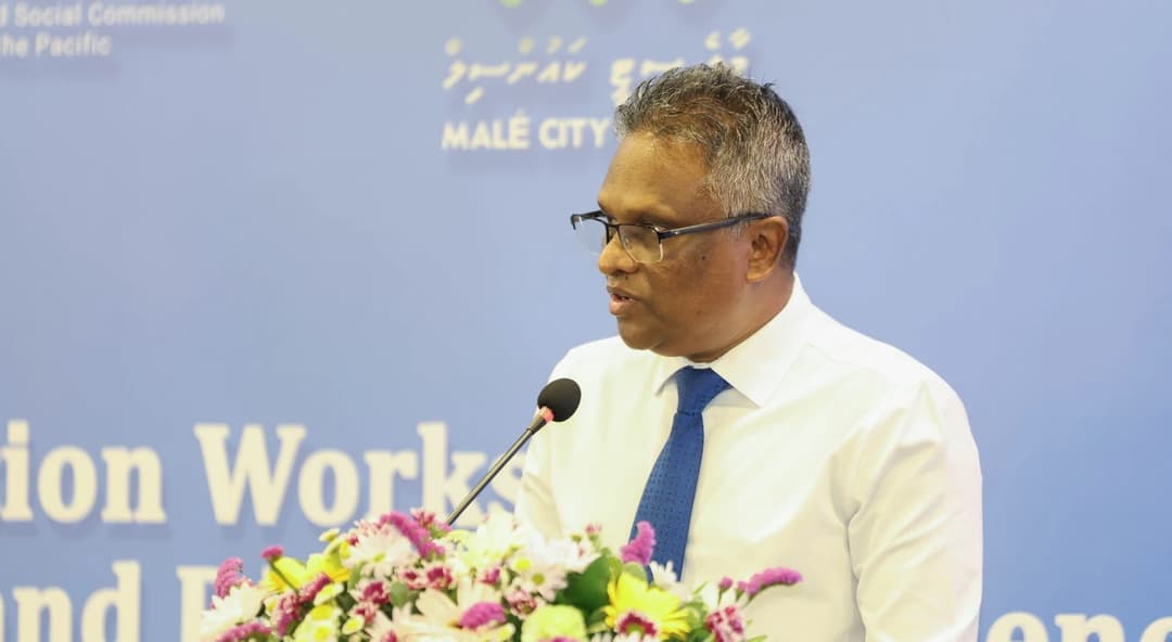 އެއްގަމު އުޅަނދުފަހަރުން އަހަރަކު އެތައްހާސް ޓަނުގެ ކާބަންޑައިއޮކްސައިޑް ބޭރުވޭ: މޭޔަރ ޢާޒިމް
