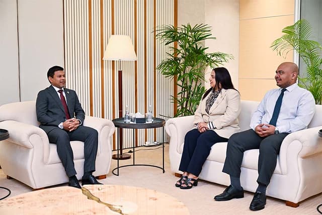 ކޮމަންވެލްތު އިސްވެރިންގެ ބައްދަލުވުމަށް ނާއިބު ރައީސް ފުރާވަޑައިގެންފި