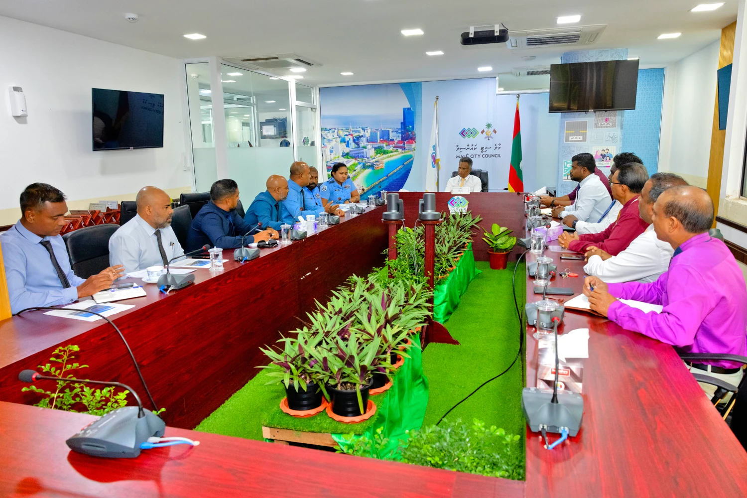 މާލޭގެ ރައްޔިތުންގެ ނަފްސާނީ ދުޅަހެޔޮކަމަށް މަޝްވަރާ