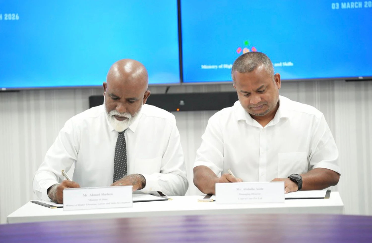 އިންމާދުއާއި، ހުޅުދުށްފާރުގައި މުހިންމު ފެސިލިޓީތަކެއް